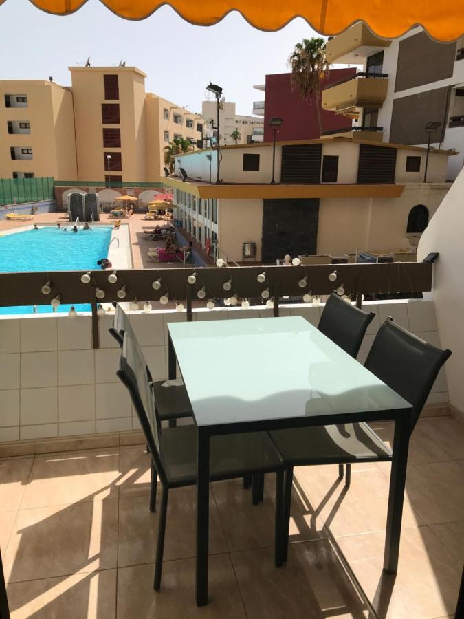 Yumbo Beach Apartment Perfect Location Free Fast Wifi Playa del Inglés Exterior foto