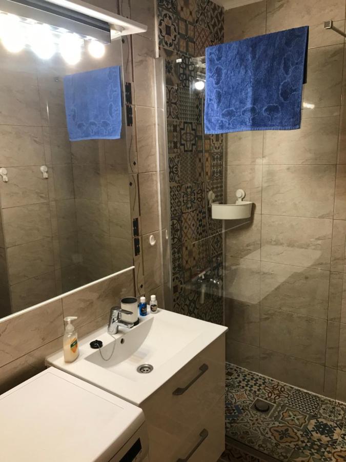 Yumbo Beach Apartment Perfect Location Free Fast Wifi Playa del Inglés Exterior foto