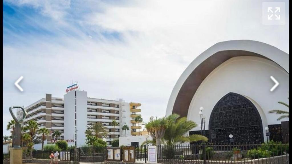 Yumbo Beach Apartment Perfect Location Free Fast Wifi Playa del Inglés Exterior foto